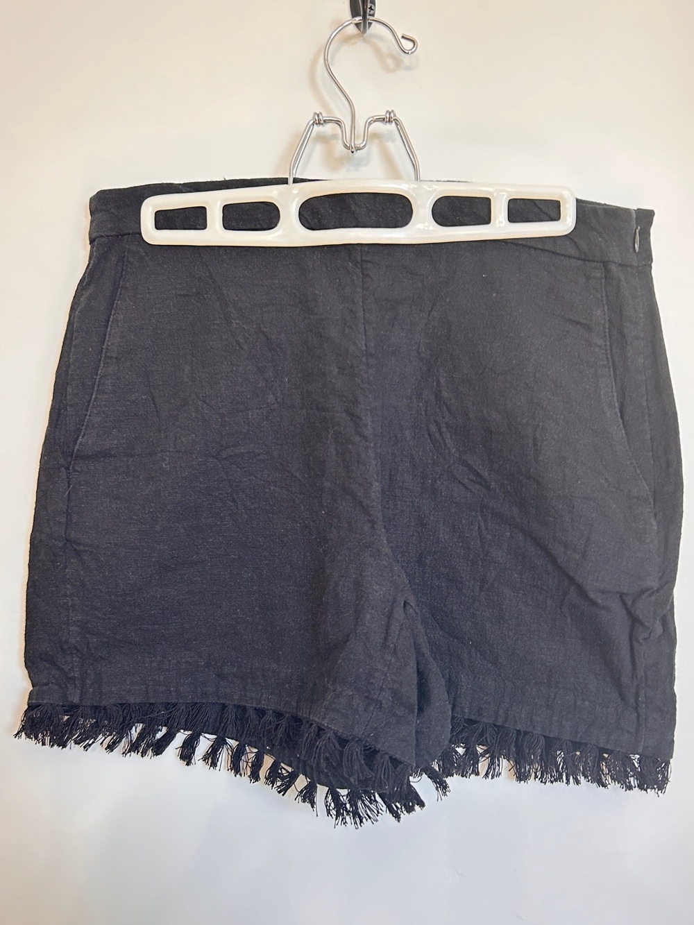 BANANA REPUBLIC LINEN BLEND SHORTS WITH FRINGE HIGH RISE